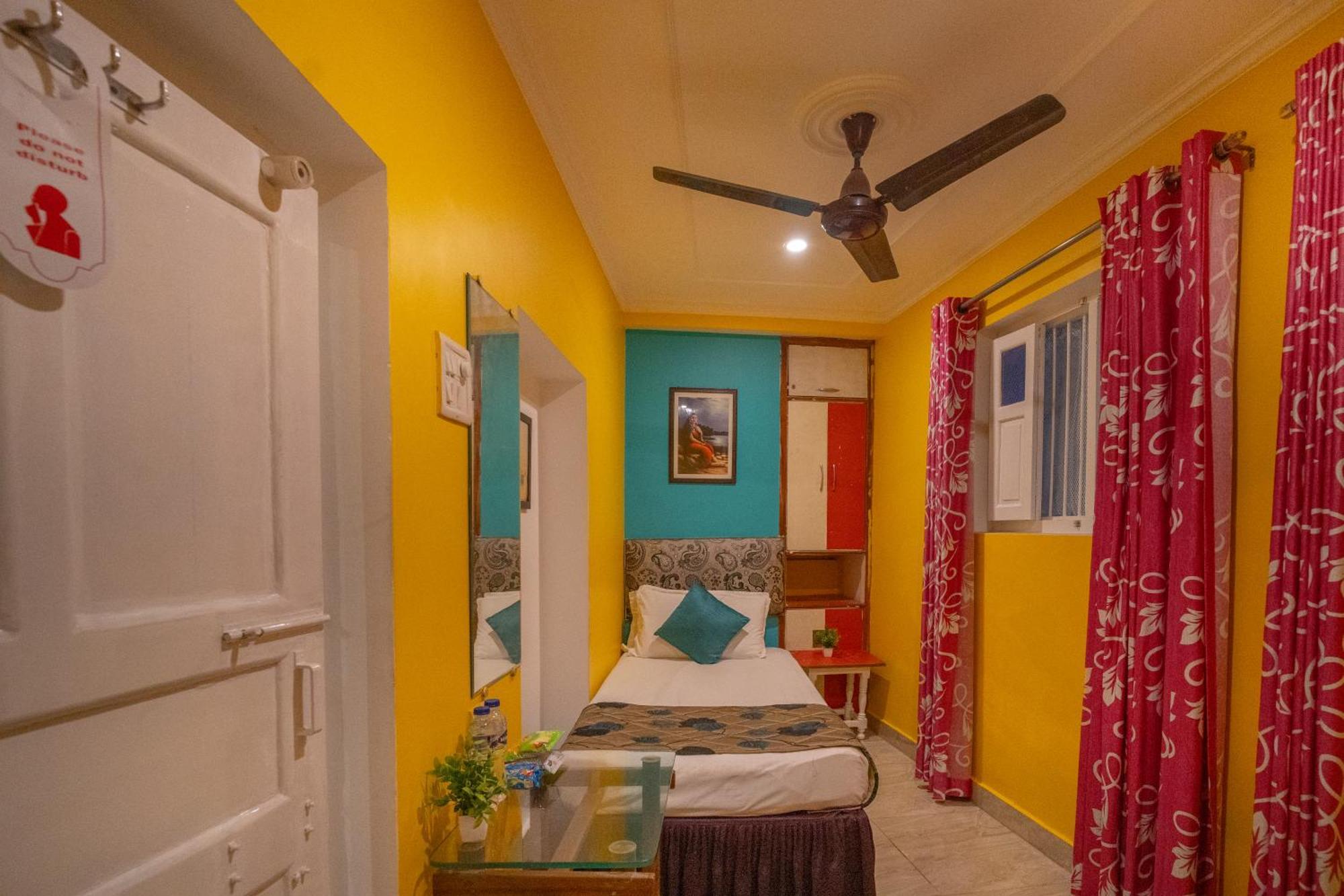 Tara Guest House Βαρανάσι Εξωτερικό φωτογραφία